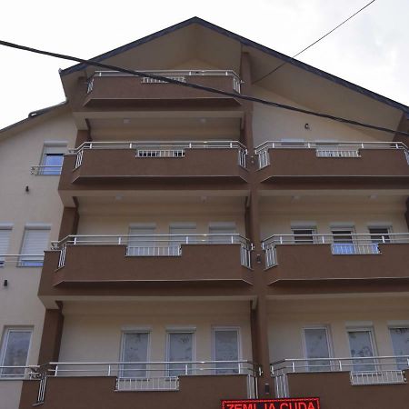 Apartmani Maric Novi Pazar Exterior foto