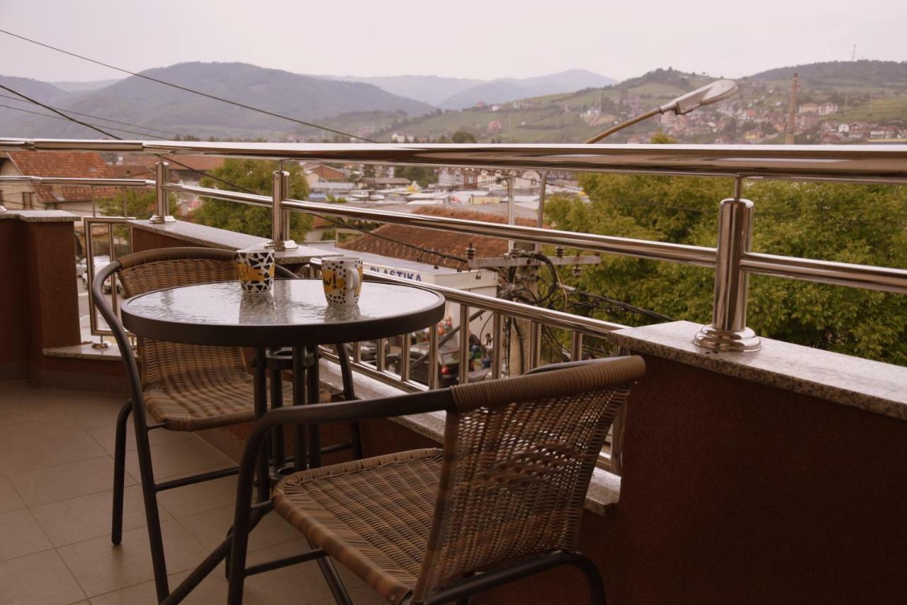 Apartmani Maric Novi Pazar Exterior foto