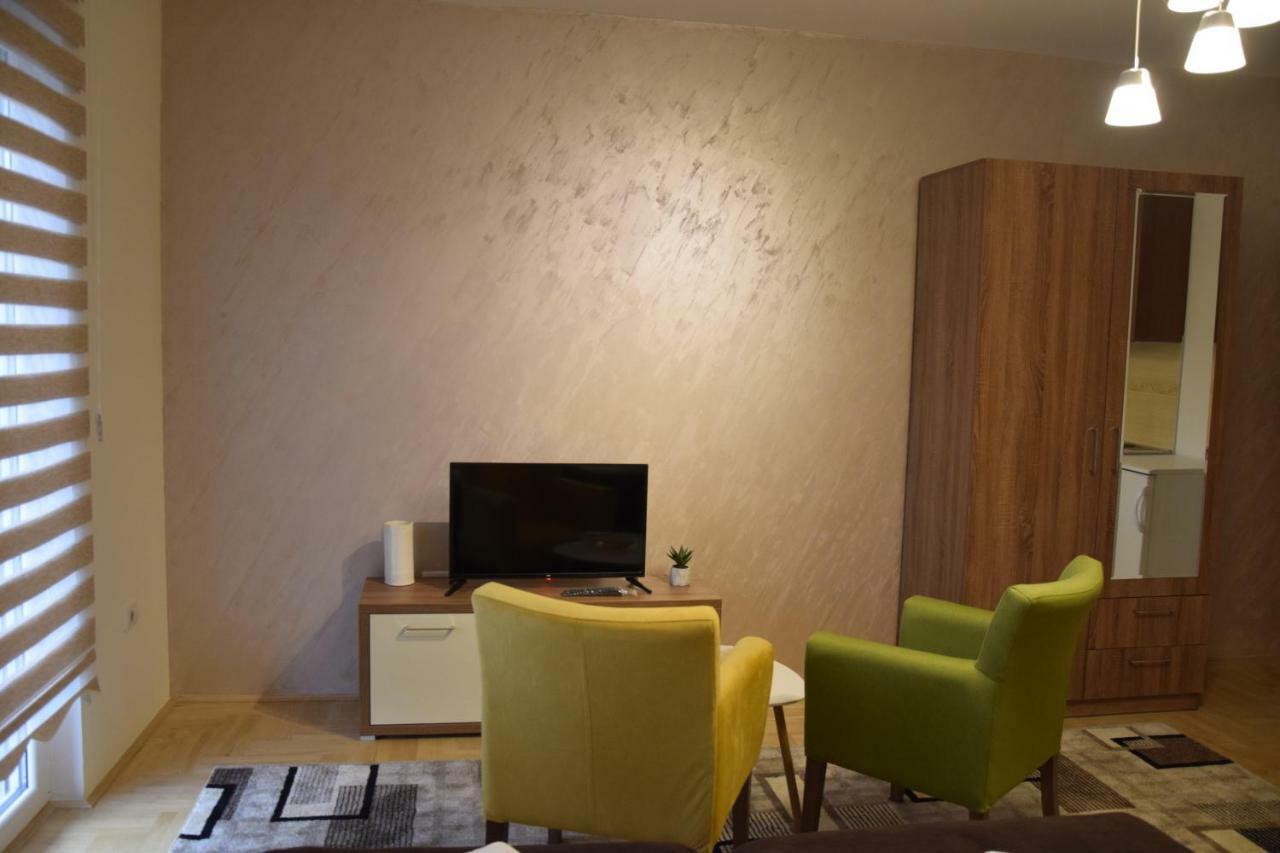 Apartmani Maric Novi Pazar Exterior foto
