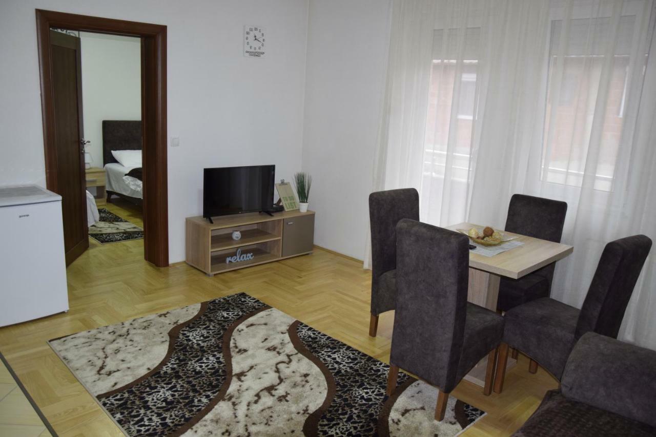 Apartmani Maric Novi Pazar Exterior foto