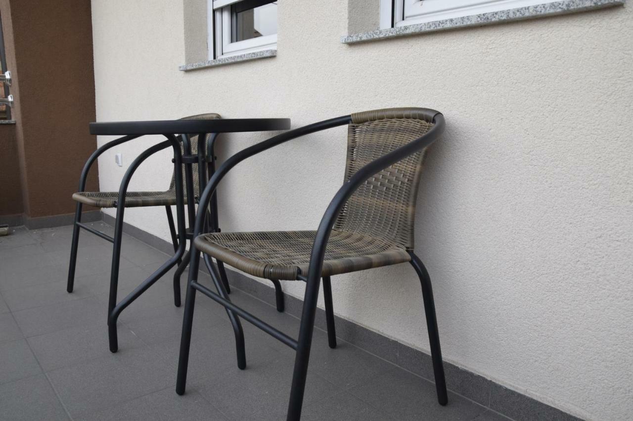 Apartmani Maric Novi Pazar Exterior foto